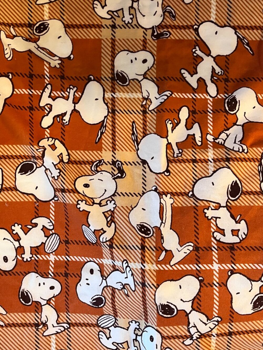 19 pc Snoopy scrap fabric - bundle 9 - Picture 12 of 15